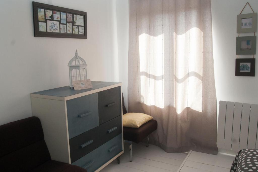 Little Suite - Louise Lille Bilik gambar